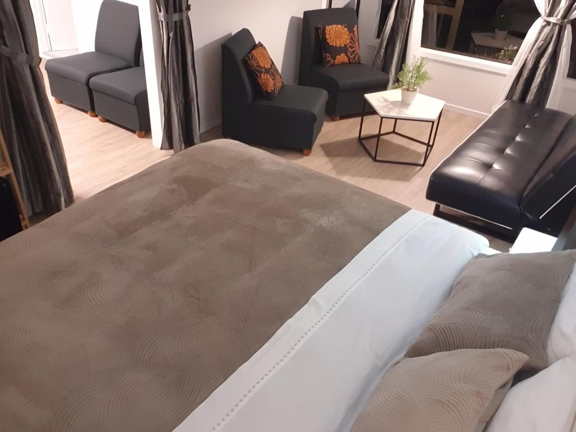 טה אוומוטו Terracotta Cottage מראה חיצוני תמונה